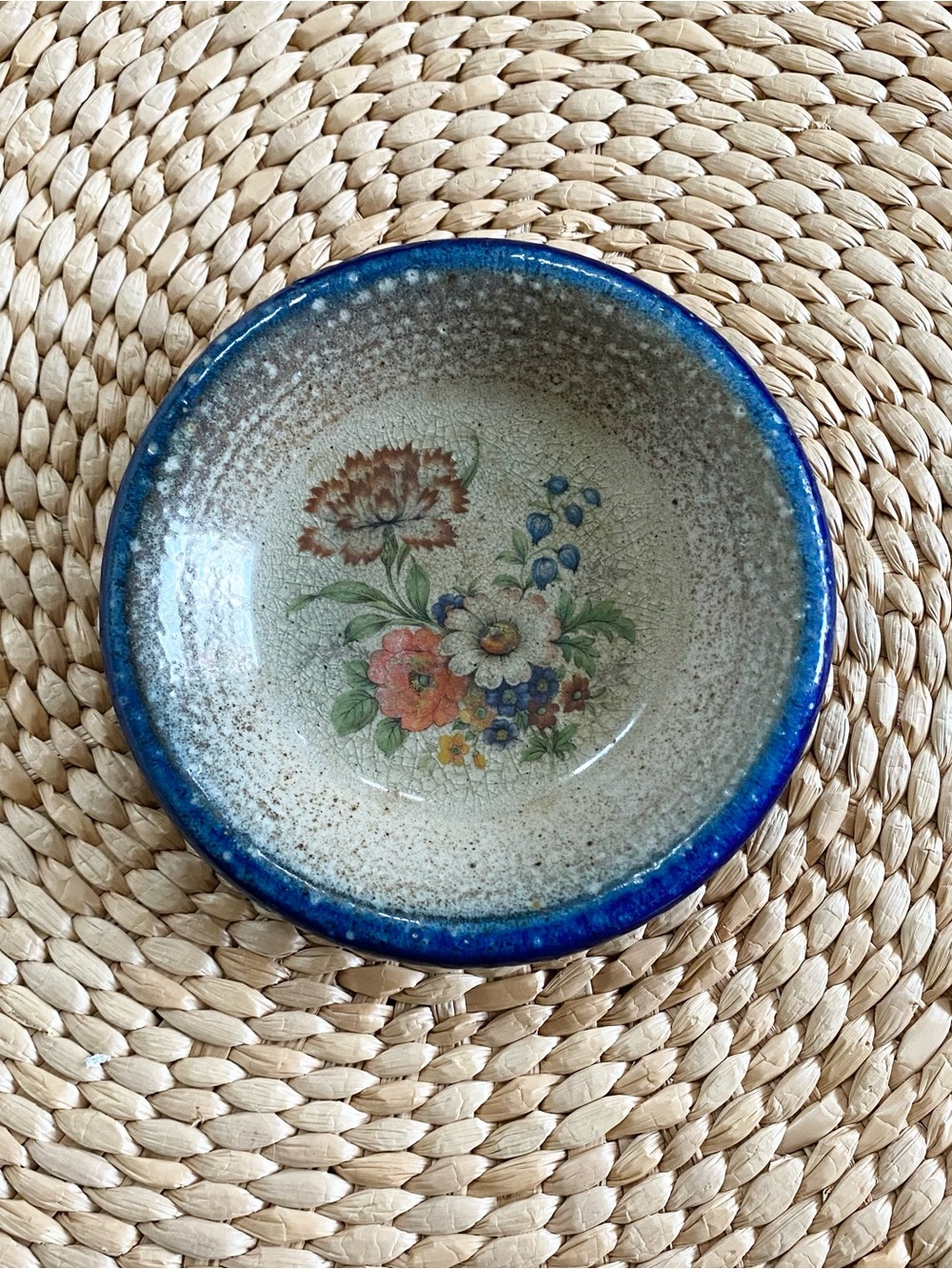Vtg Monroe Salt Works Maine Pottery Chippendale Rose Flowers Small Bowl Blue Rim